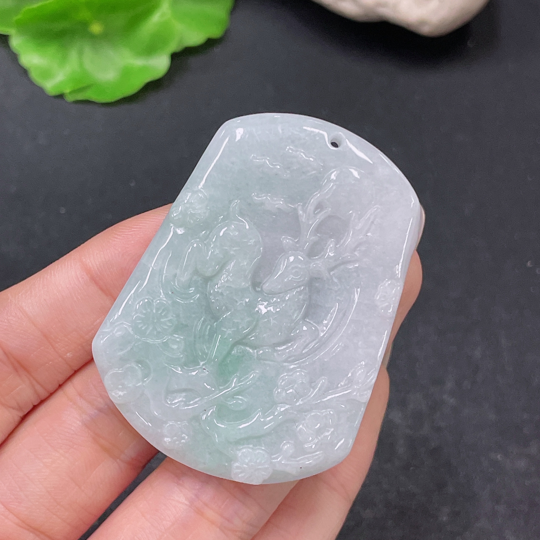 F35137956 Jadeite Deer Pendant, Total Weight Approx. 30.33g