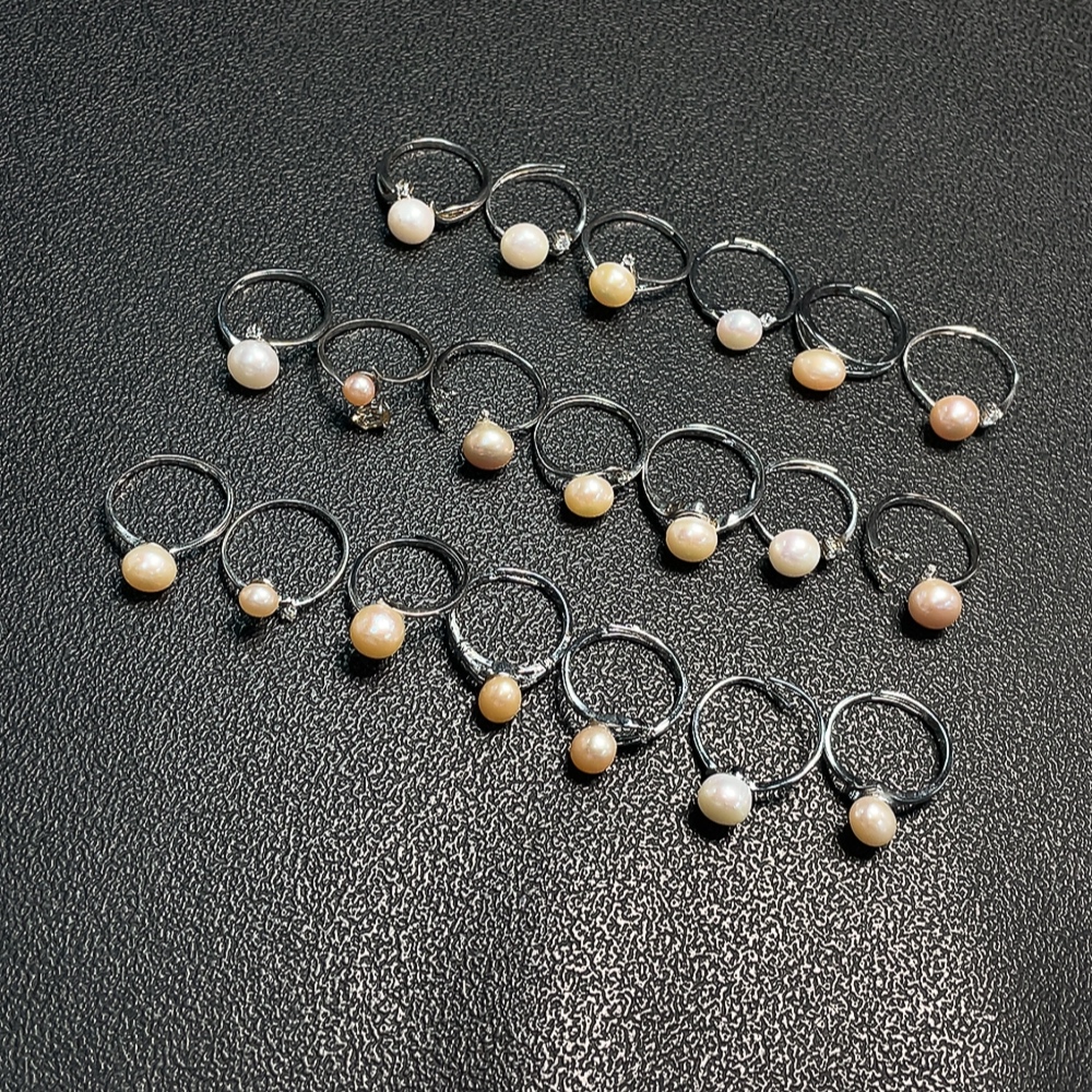 C34009467 Pearl Ring Adjustable Non-Gold Total Weight Approx. 31.97g Sell as a Lot
