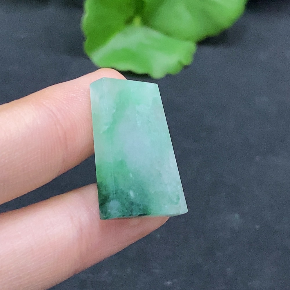 F31605149 Jadeite Inlaid Piece Total Weight Approx. 4.8g