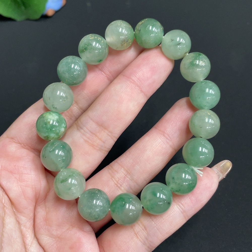 H32738471 African Emerald (Dulong Jade)