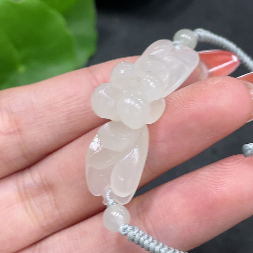 H34961067 Hetian Jade Lotus Hand Plate