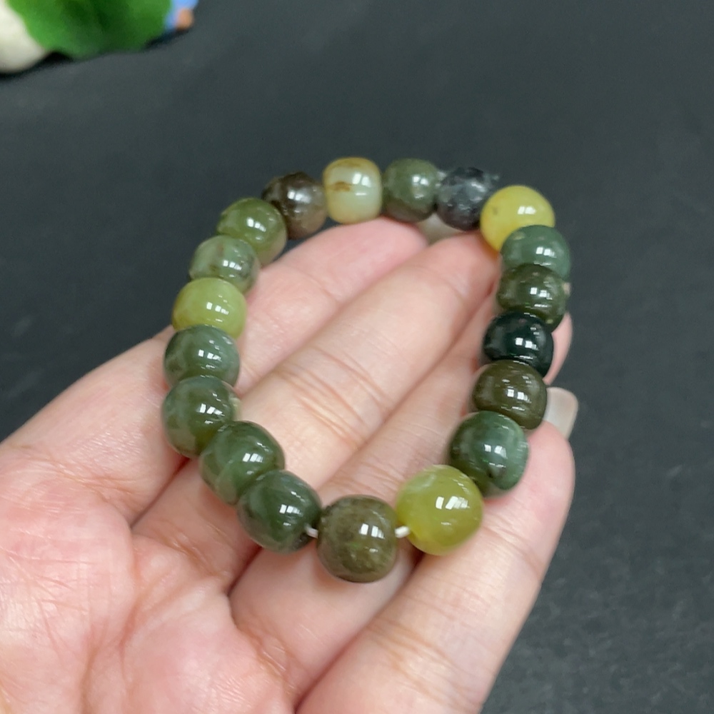 H29379711 Hetian Jade Bracelet, Approx. 9.8 mm, Total Weight Approx. 30.3g