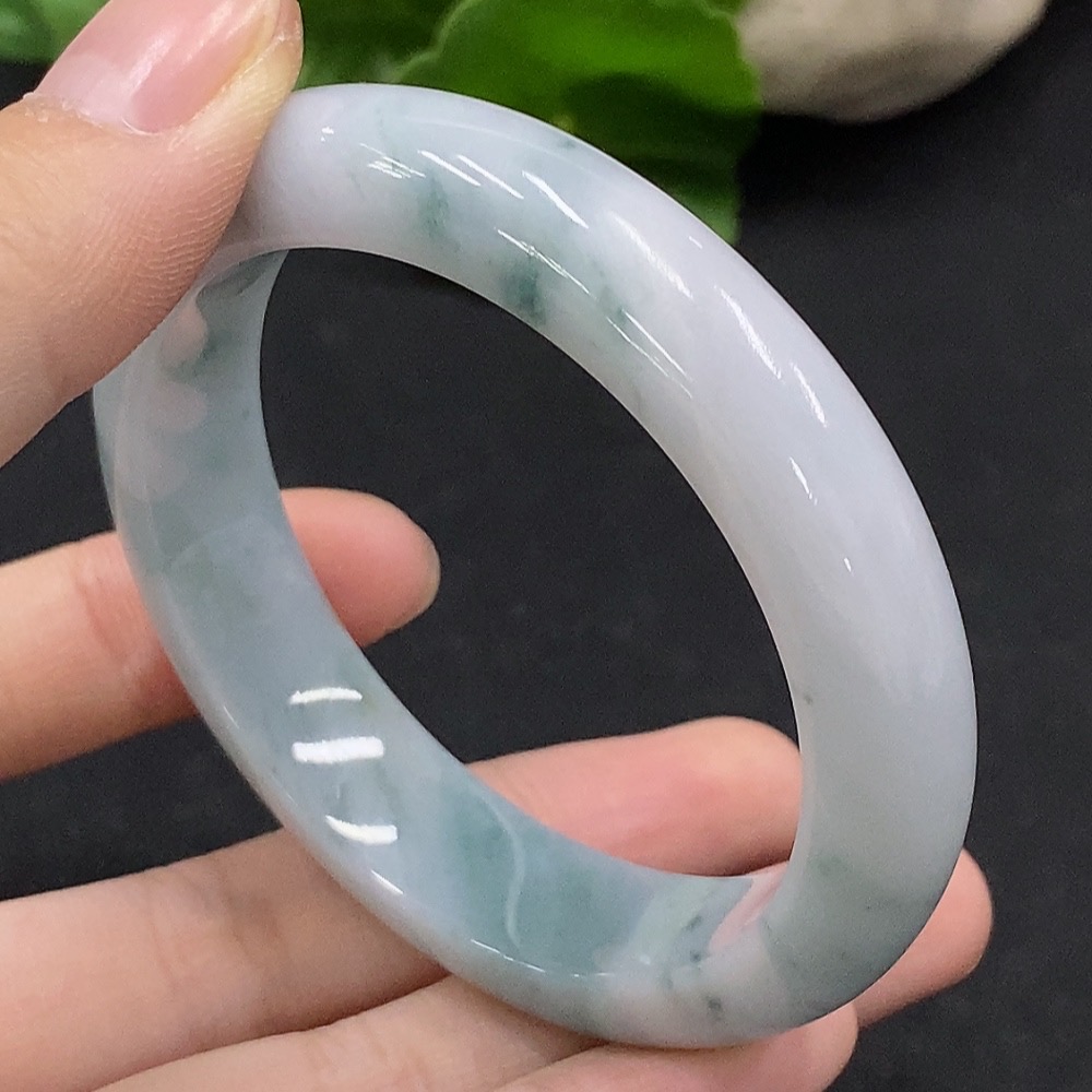 F34029518 Jadeite Round Bracelet Size 51.2 Total Weight Approx. 49.12g