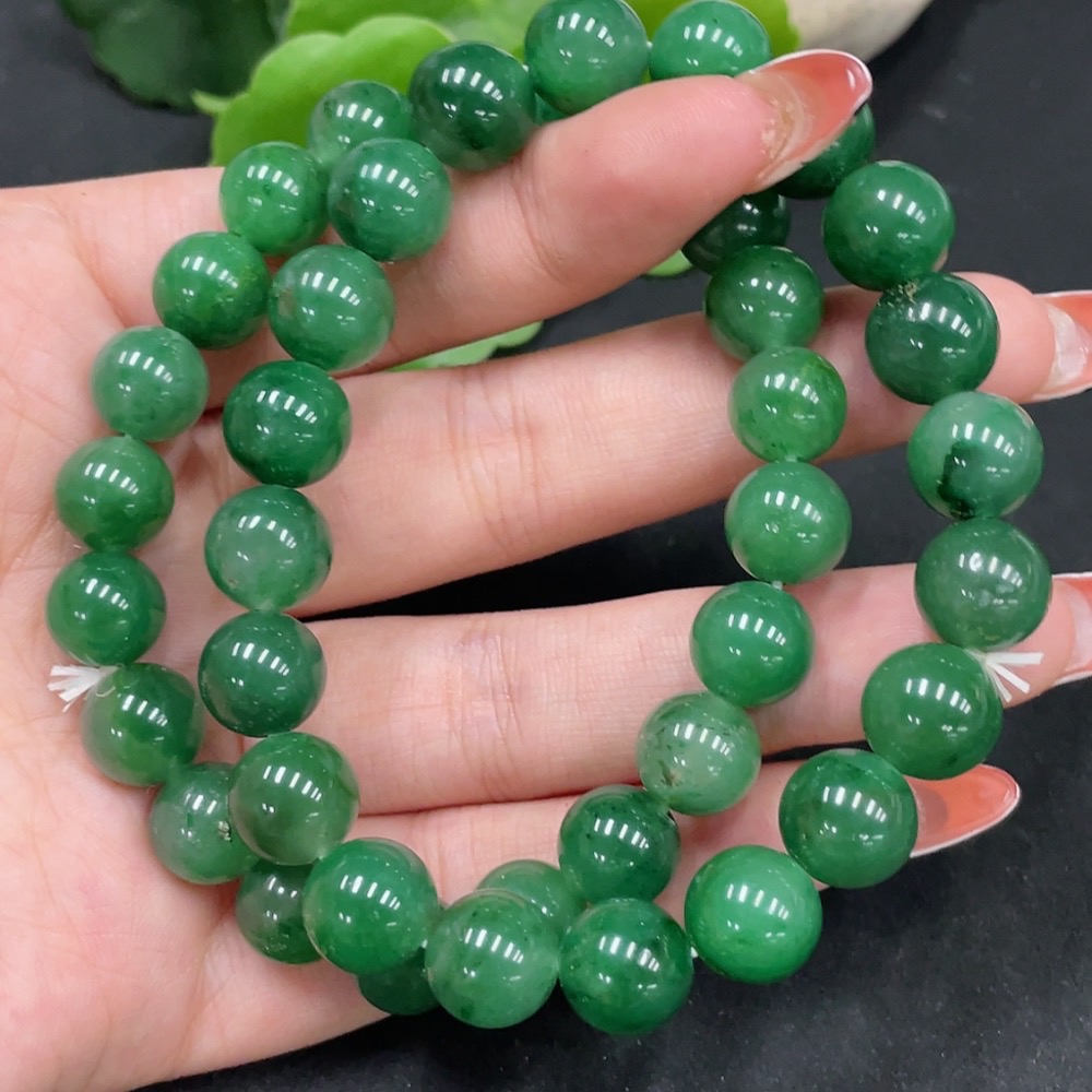 H34026761 African Emerald (Dulong Jade)