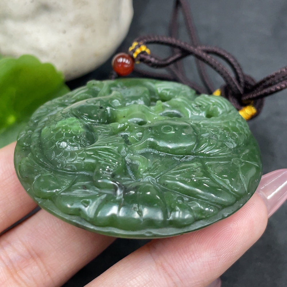 H33845929 Hetian Jade Pendant—Abundance Year After Year