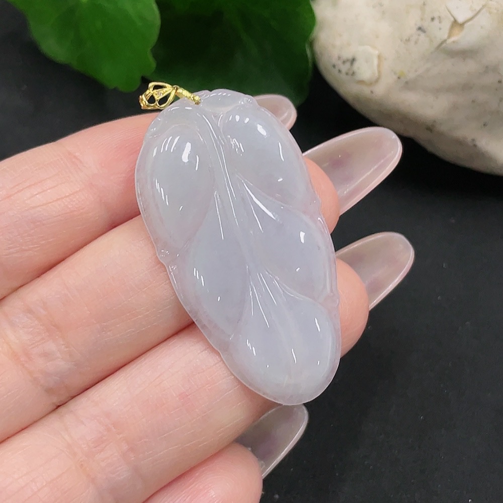F34069129 Jadeite Leaf Pendant 18K Gold Total Weight Approx. 5.4g