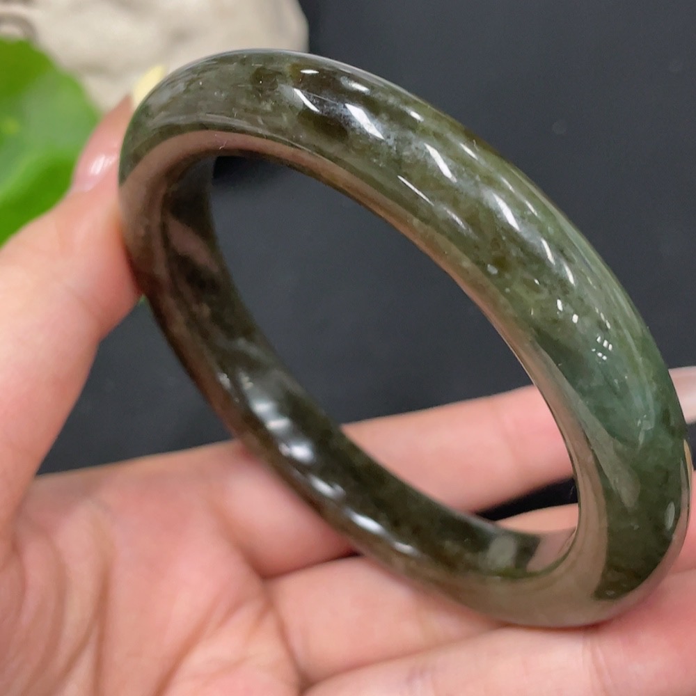 H30491389 Hetian Jade Round Bracelet Size 59.5 Total Weight Approx. 59.2g