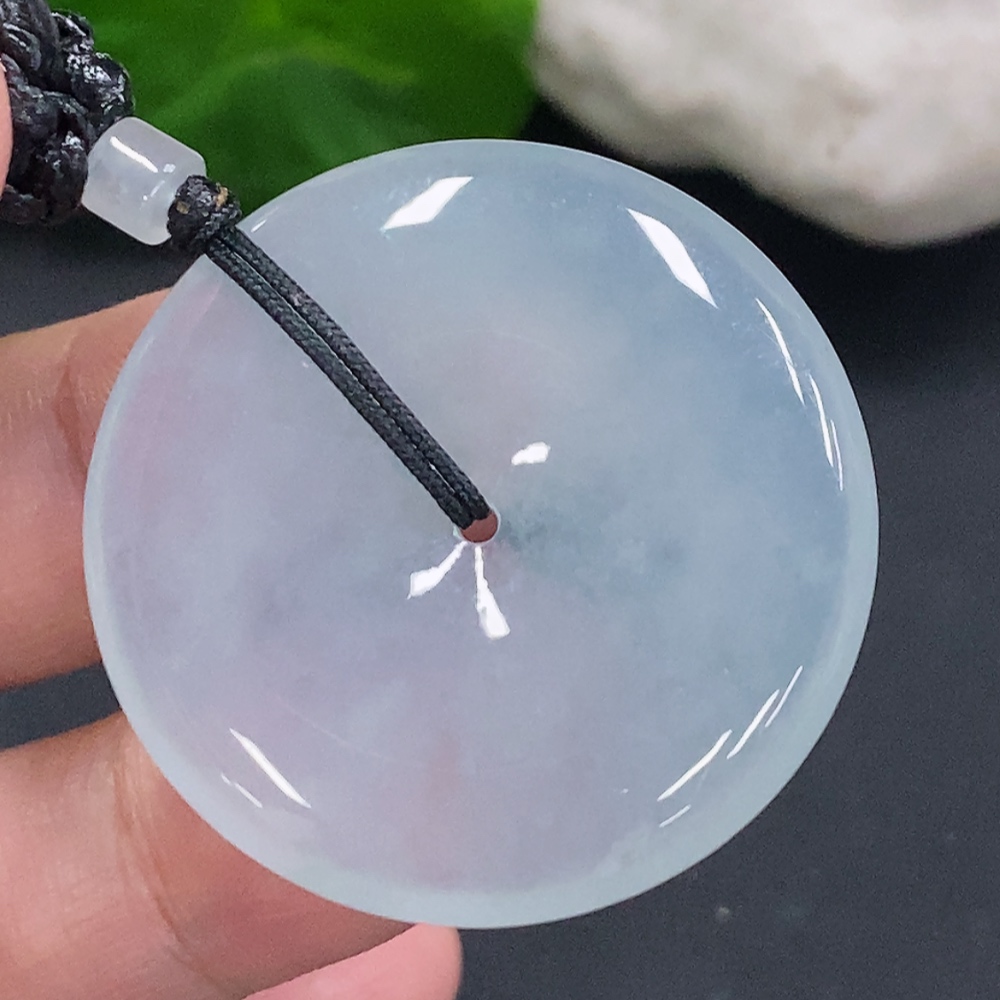 F33932774 Jadeite Peace Knot with Cord, Total Weight Approx. 21.4g