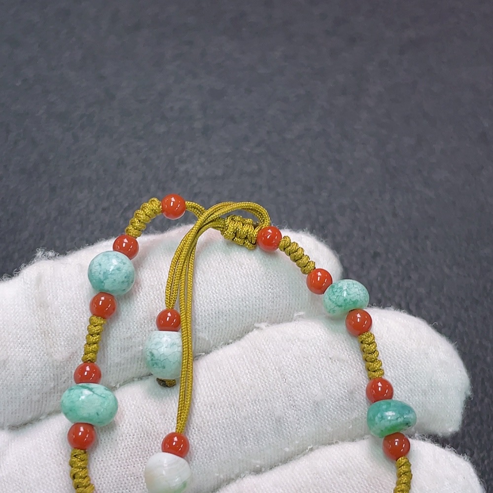 C34990960 Amber Beeswax Bracelet with South Red Agate, Non-Natural Matching Stones, Total Weight Approx. 5.26g Including Rope