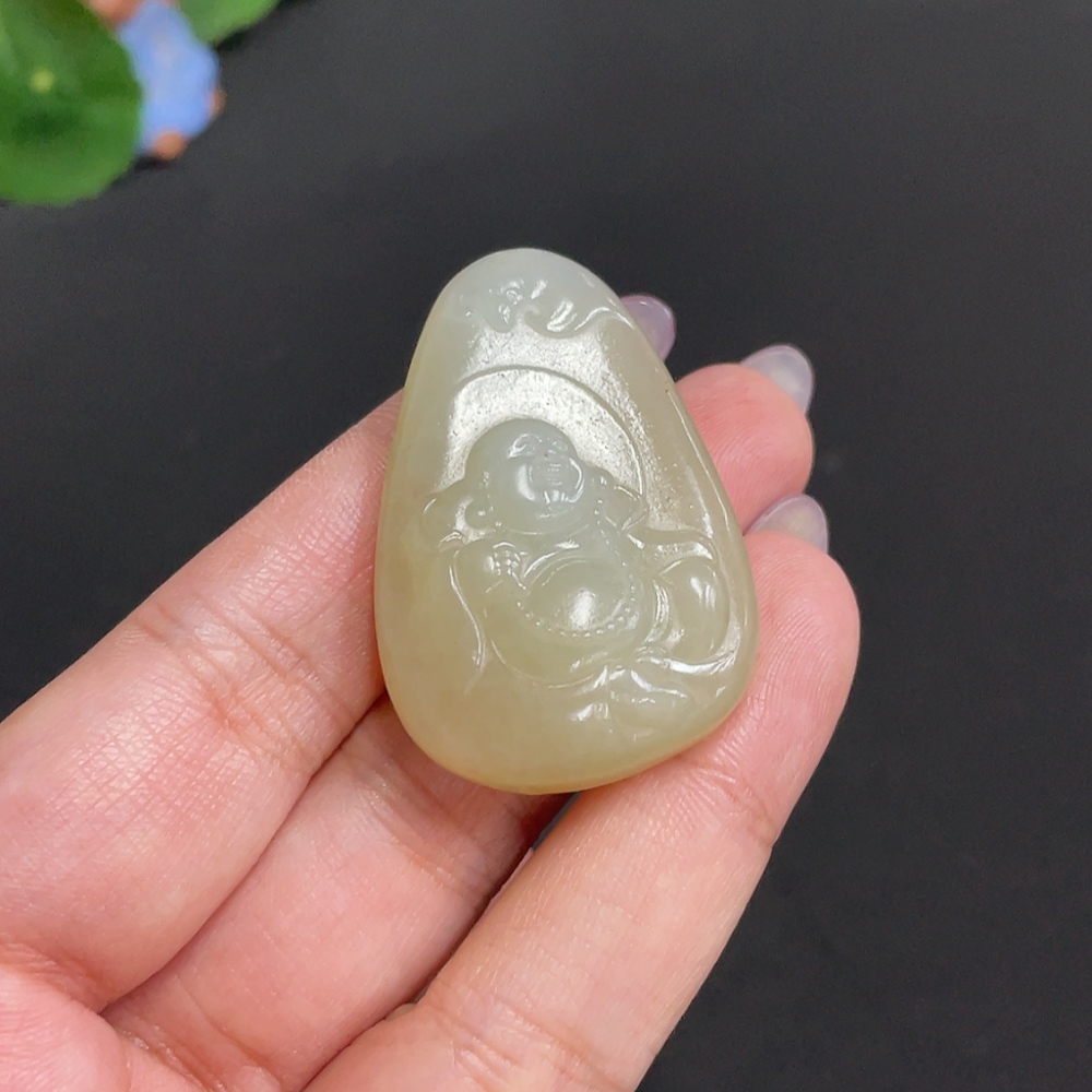 H33862546 Hetian Jade Pendant - Buddha, Total Weight: Approx. 20.3g