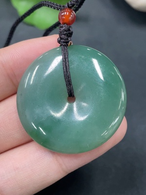 F19131179 Jadeite Peace Knot Pendant Total Weight 15.376g