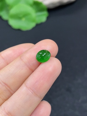 F46531806 翡翠蛋面   货品总重约0.3g