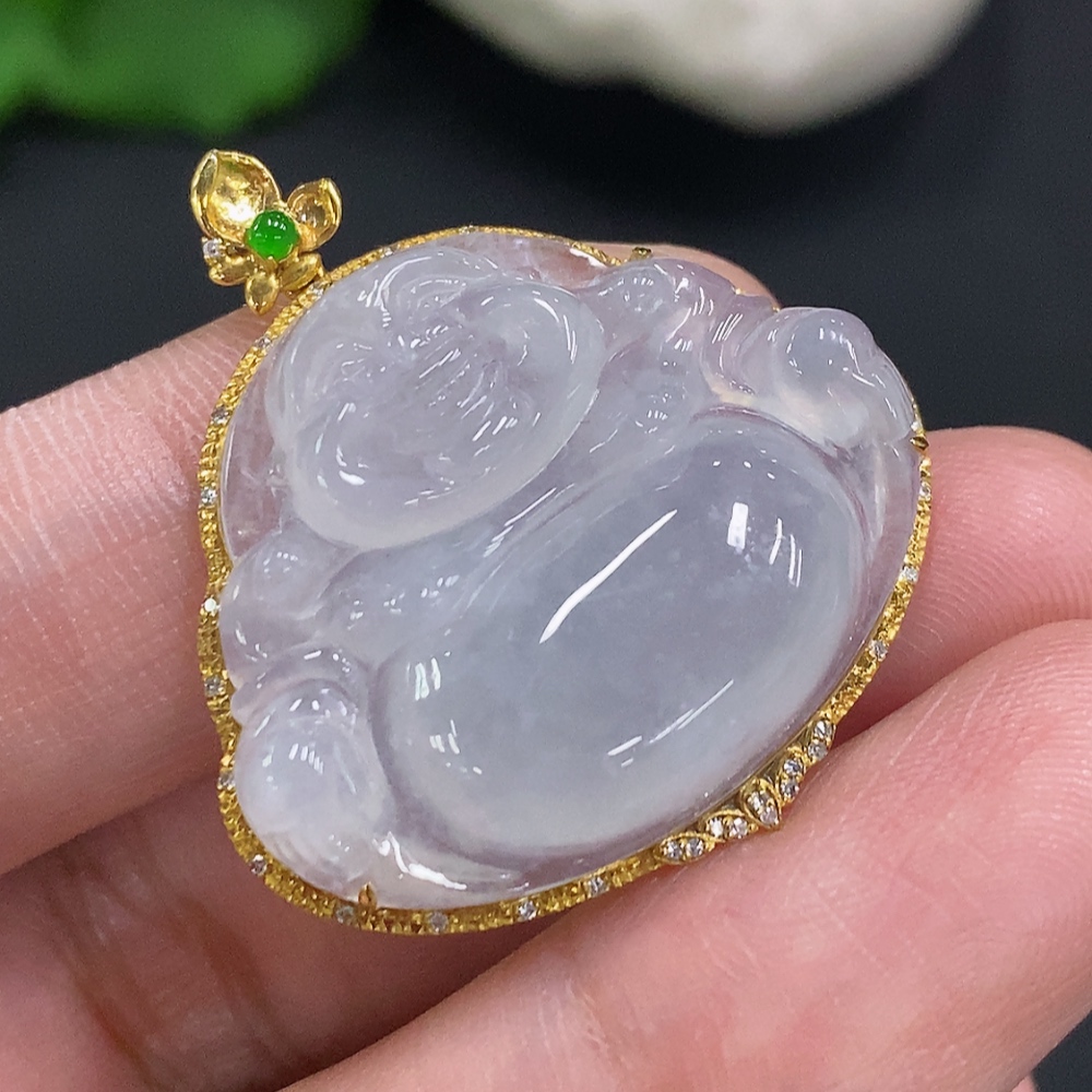 F35107388 Jadeite Buddha Pendant in 18K Gold with Diamond Accents, Total Weight Approx. 6.7g