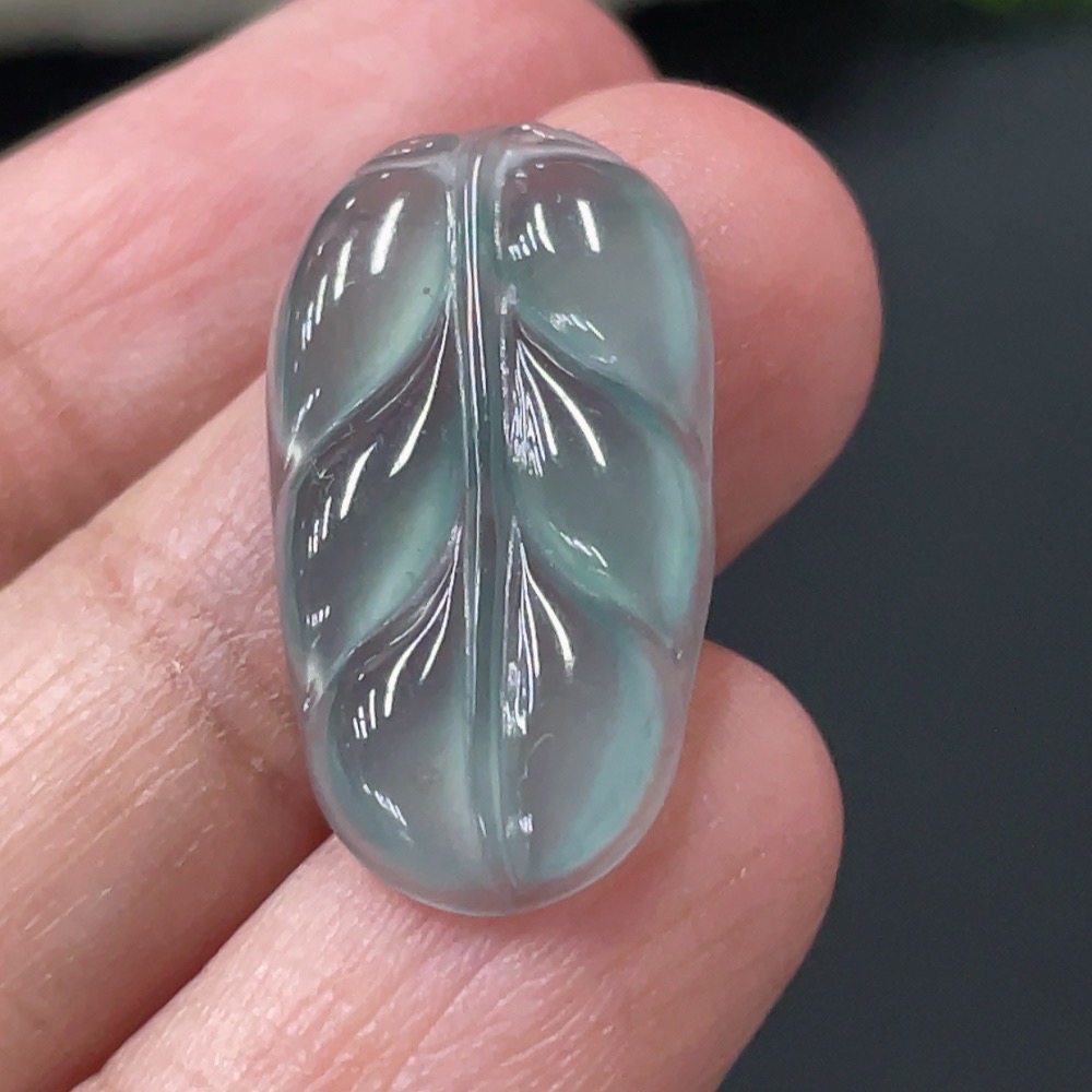 F28259901 Jadeite Leaf Inlay Piece