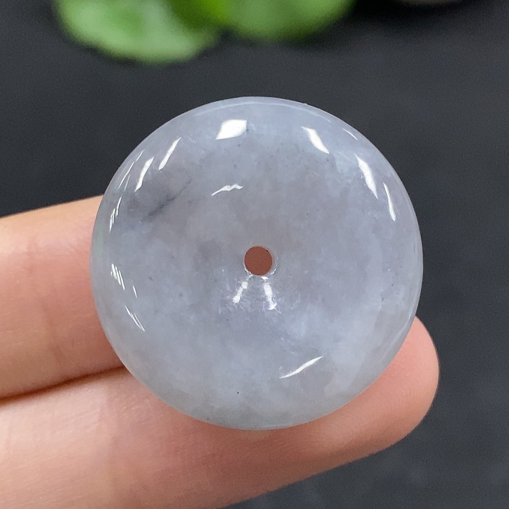 F34963280 Jadeite Peace Knot Pendant Total Weight Approx. 7.45g