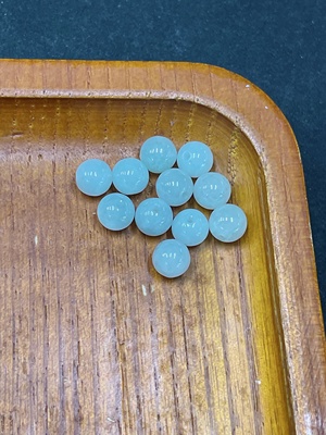 F34046878 Jadeite Beads Sell as a Lot