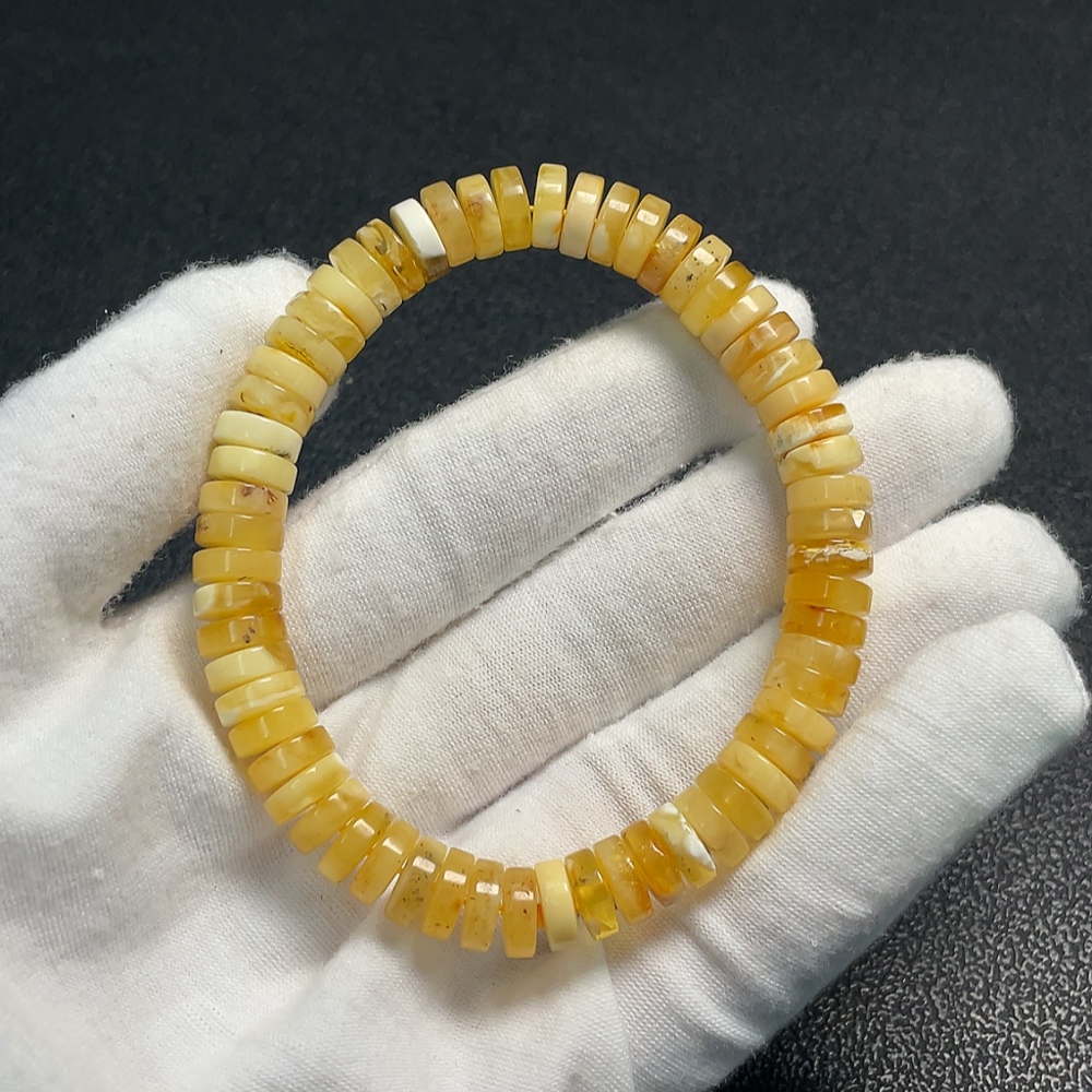 C34008068 Amber Beeswax Bracelet, Total Weight Approx. 10.82g, Size About 8.5mm