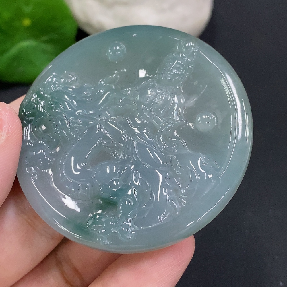 F33857927 Jadeite Dragon-Guarding Guanyin Pendant