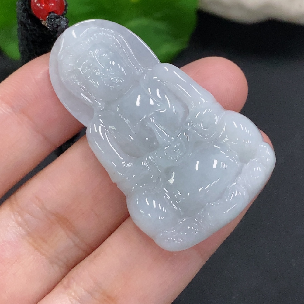 F34961919 Jadeite Guanyin Pendant Total weight including rope approx. 13.6g (accompanying beads non-A)