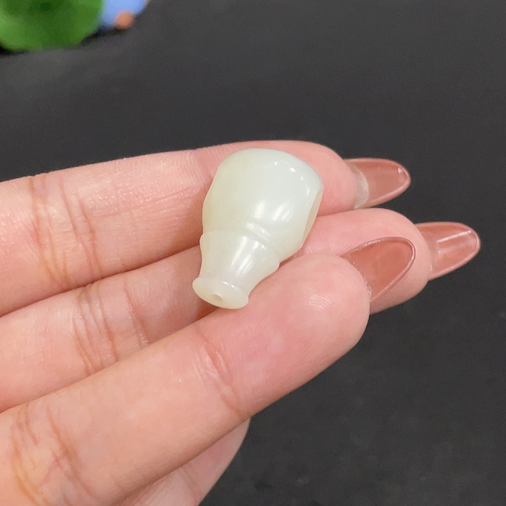 H34054671 Hetian Jade Pendant  Triple Pass  Total Weight: Approx. 6.2g