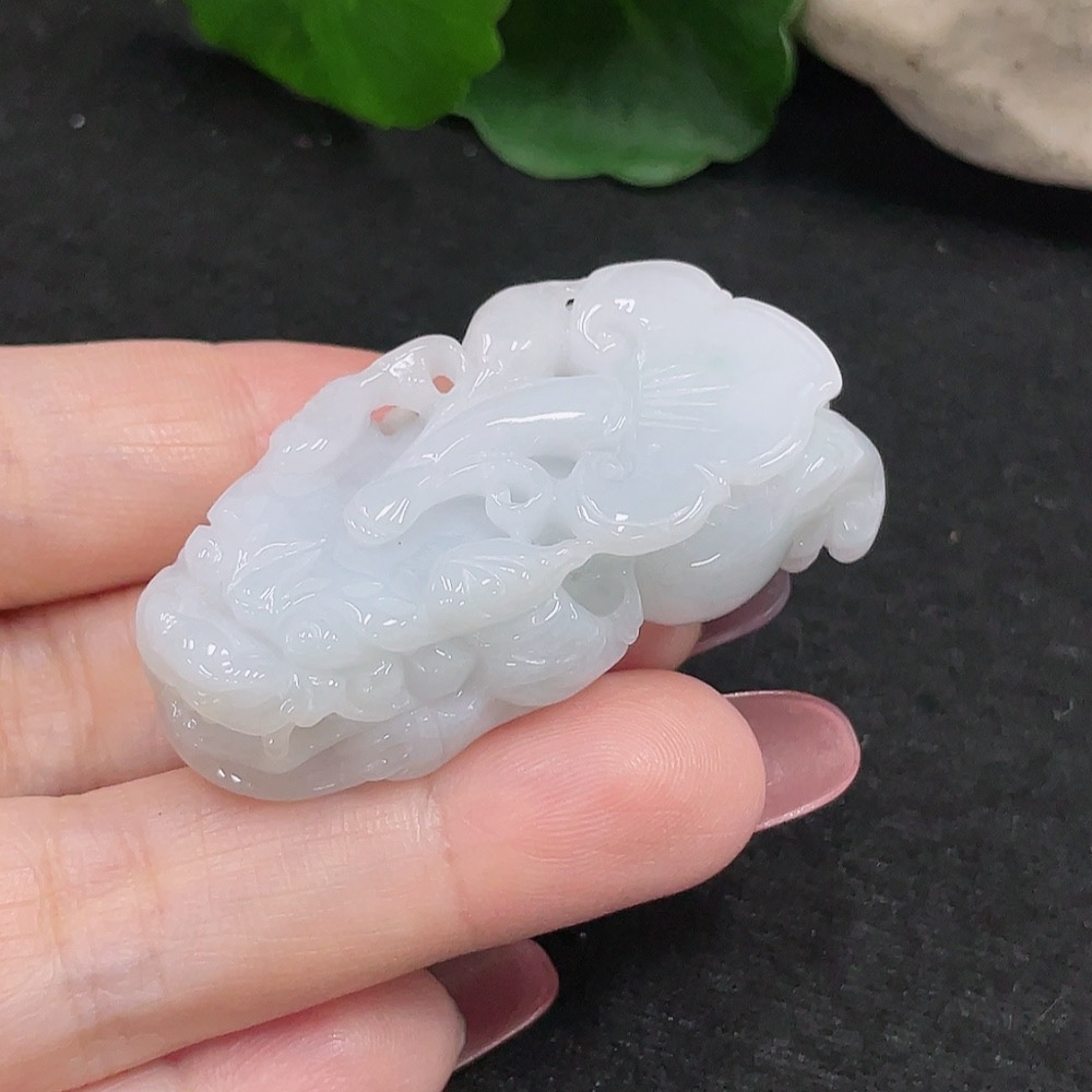 F33826579 Jadeite Pi Xiu Pendant, Total Weight Approx. 29.8g