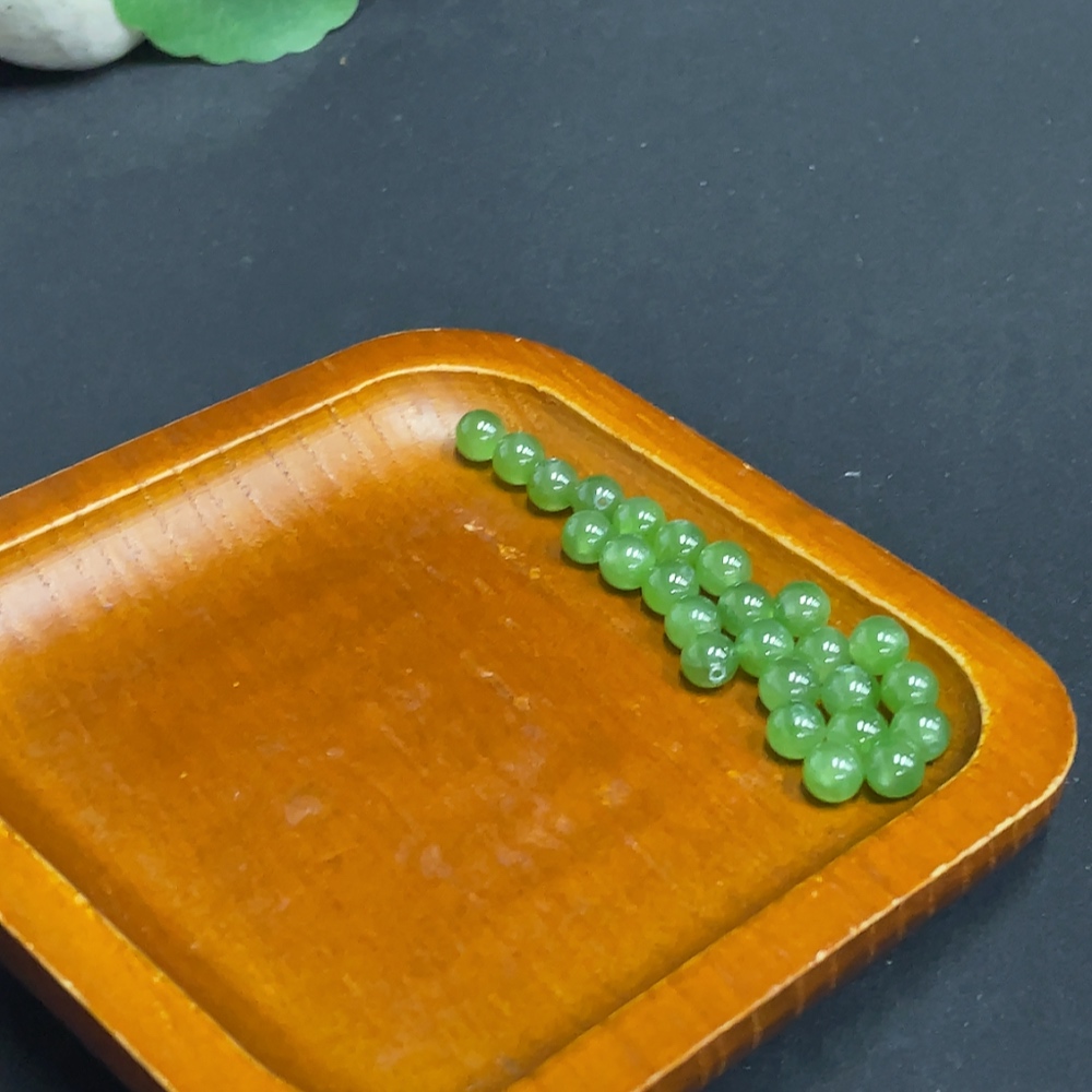 H34972394 Hetian Jade Jasper Loose Beads Approx.5.6mm Total Weight About 7.8g Sell as a Lot