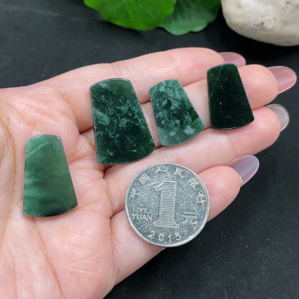 F34982869 Jadeite Plain Pendant Sell as a Lot