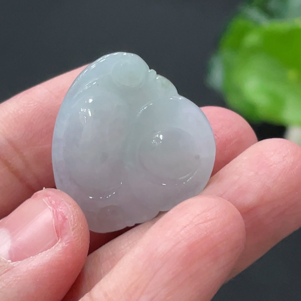 F34059044 Jadeite Buddha Pendant Total Weight: Approx. 6.85g