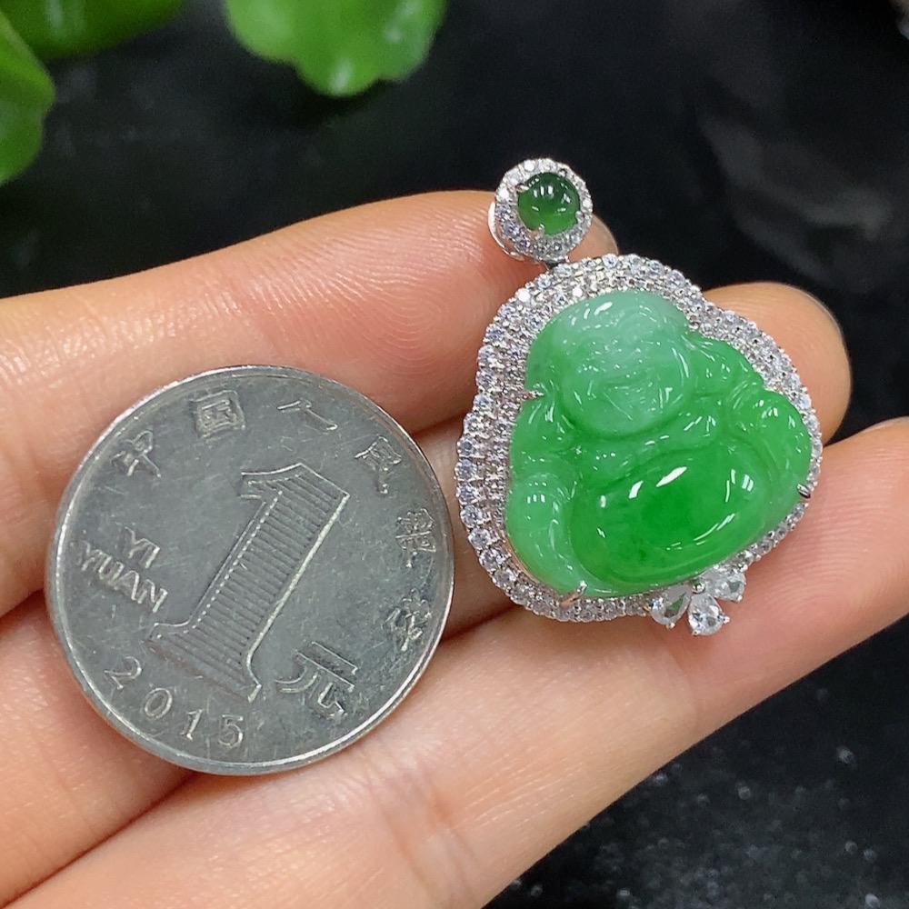 F23636693 JadeiteBuddha Pendant with 18K Gold Setting, Total Weight Approx. 5.68g