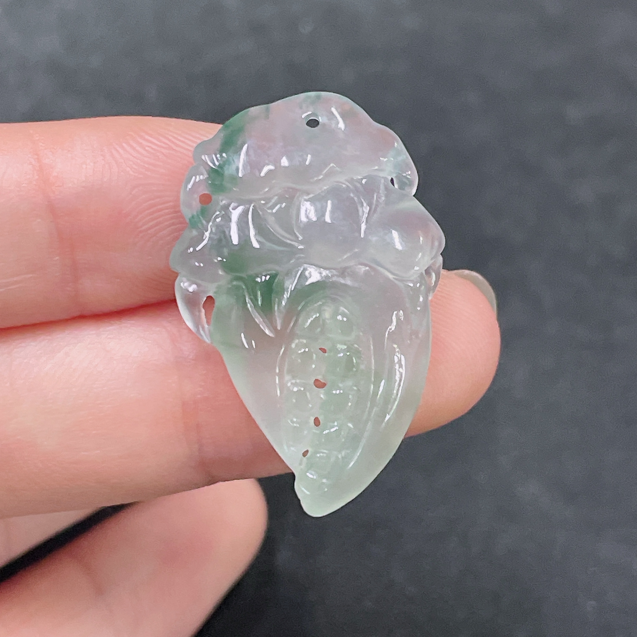 F32747262 Jadeite Pendant Crab Claw Total Weight Approx. 5.15g