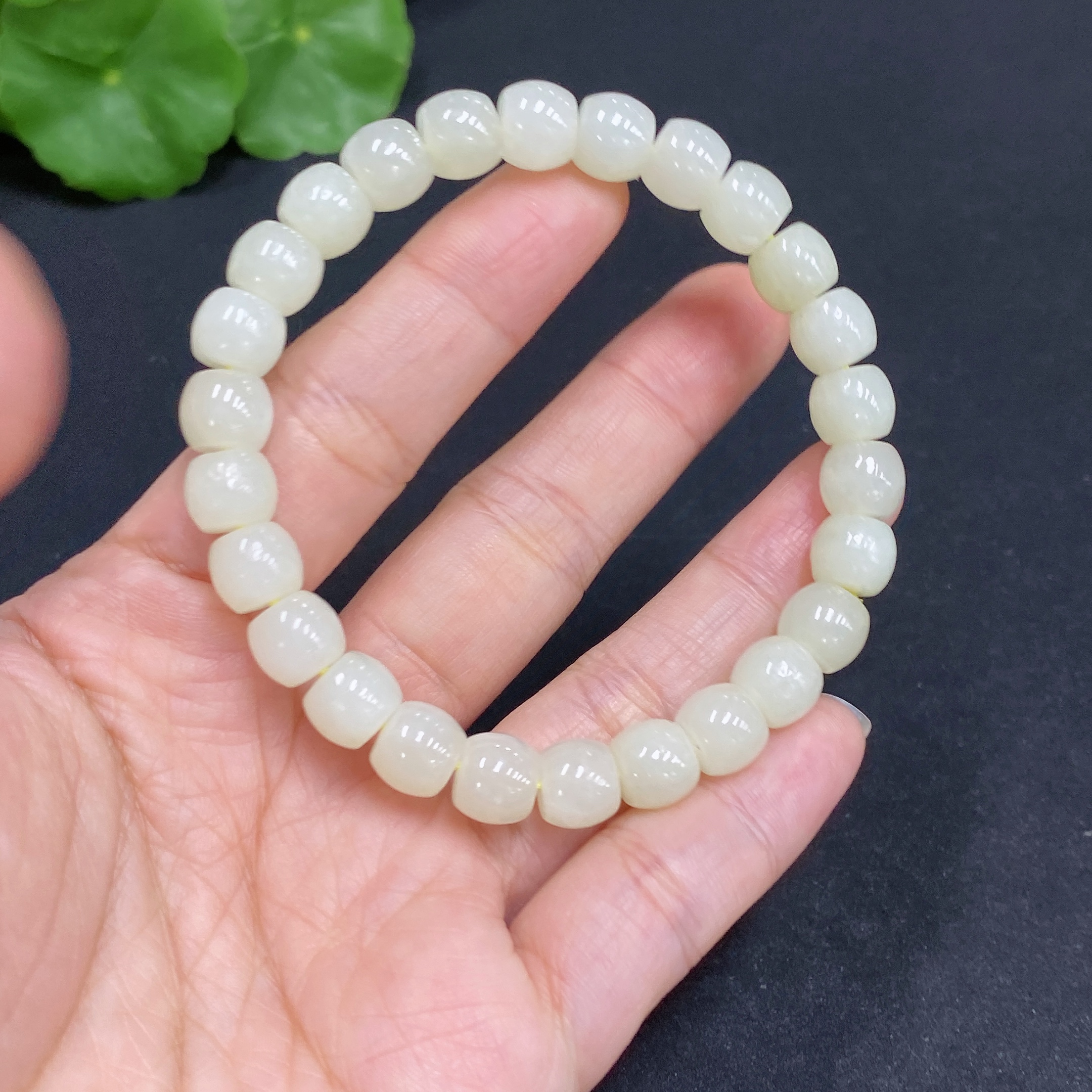 H34014029 Hetian Jade Bracelet Approx. 7.8mm Total Weight About 20.6g