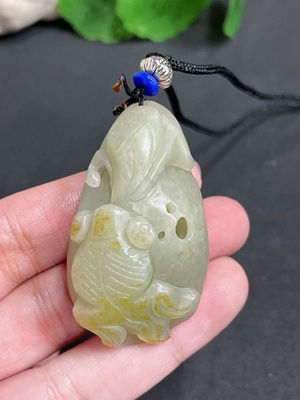 H17867684 Hetian Jade Pendant 'Abundant Year After Year' with Cord, Total Weight 37.51g, Undetermined Skin Color Origin