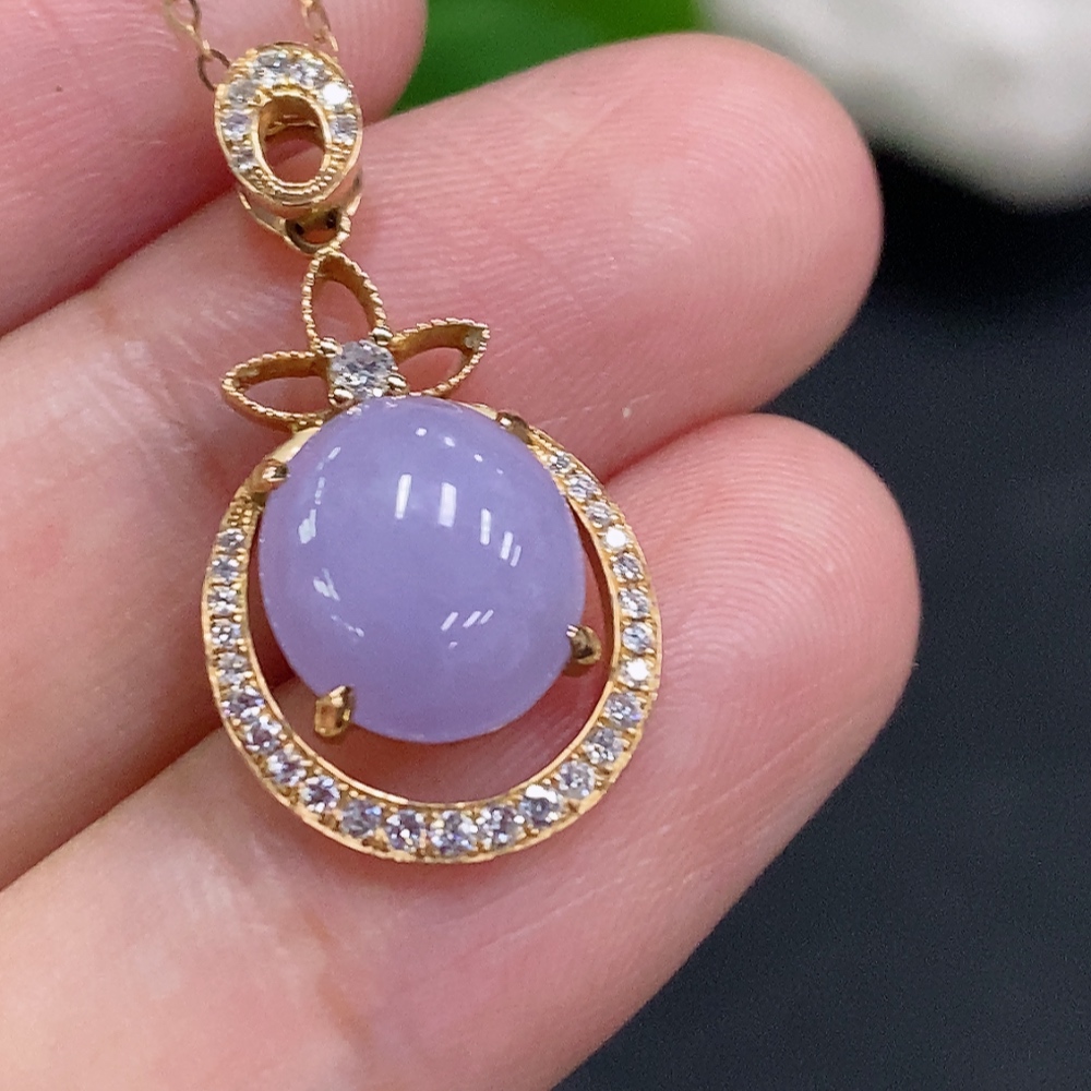 F32801708 Jadeite Cabochon Pendant with 18K Gold and Diamond Accents, Total Weight Approx. 3.7g (Including Chain)