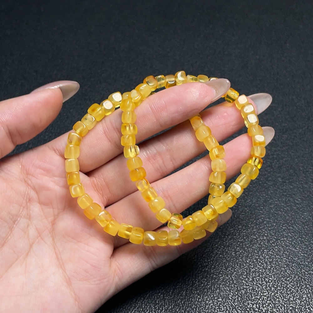 C35096641 Amber Beeswax Bracelet, Total Weight Approx. 7.59g, Sell as a Lot