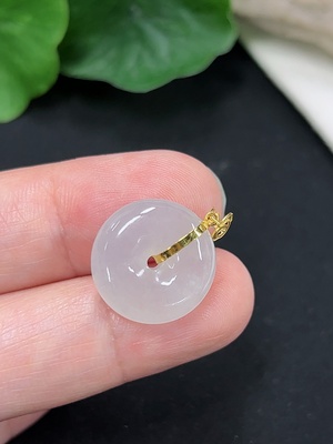 F41942722 翡翠甜甜圈挂件 18K矿金 货品总重约3.2克