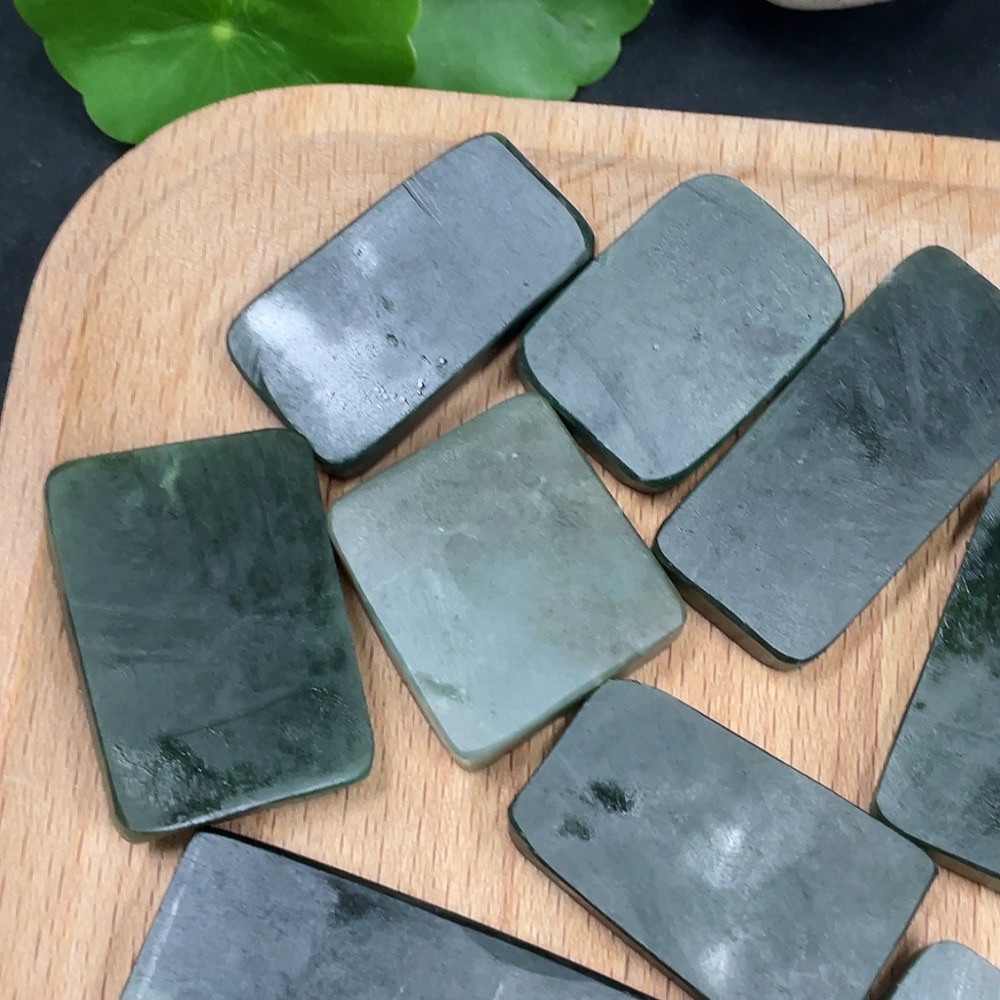 H32706282 Hetian Jade Pendant Plain Pendant Total Weight About 171.7g