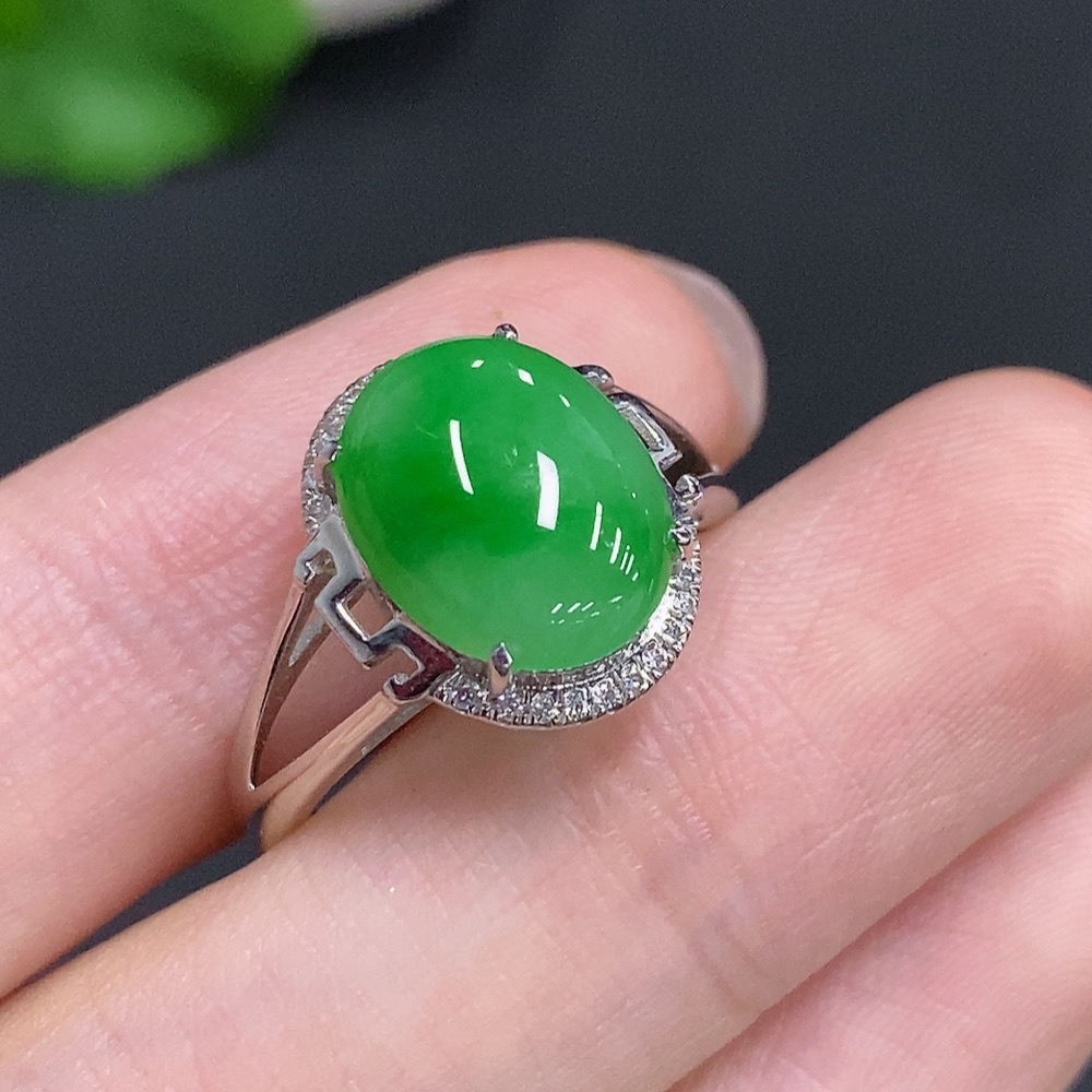 F35079260 Jadeite Cabochon Ring Unmarked 18K Gold Approx. 2.7g Size 18 With Diamond Accents