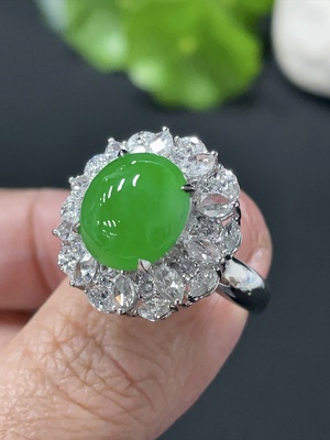 F25868619 Jadeite Cabochon Inlaid Ring 18k Gold Setting Size 14 Approx. 7.7g