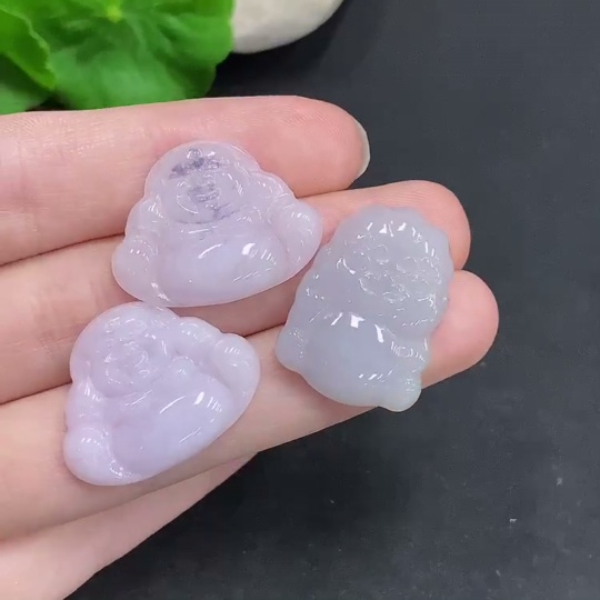 F33907901 Jadeite Pendants Sell as a Lot