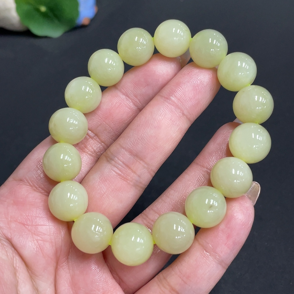 H31676828 Hetian Jade Bracelet, Approx. 12.6mm, Total Weight Approx. 53.6g