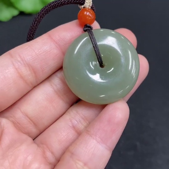 H33939042 Hetian Jade Pendant, Peace Knot, Total Weight Approx. (Including Rope) 17g