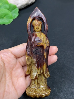 H46558363 和田玉摆件   阿弥陀佛   货品总重约124.3g   皮色成因未定  含其他矿物成份