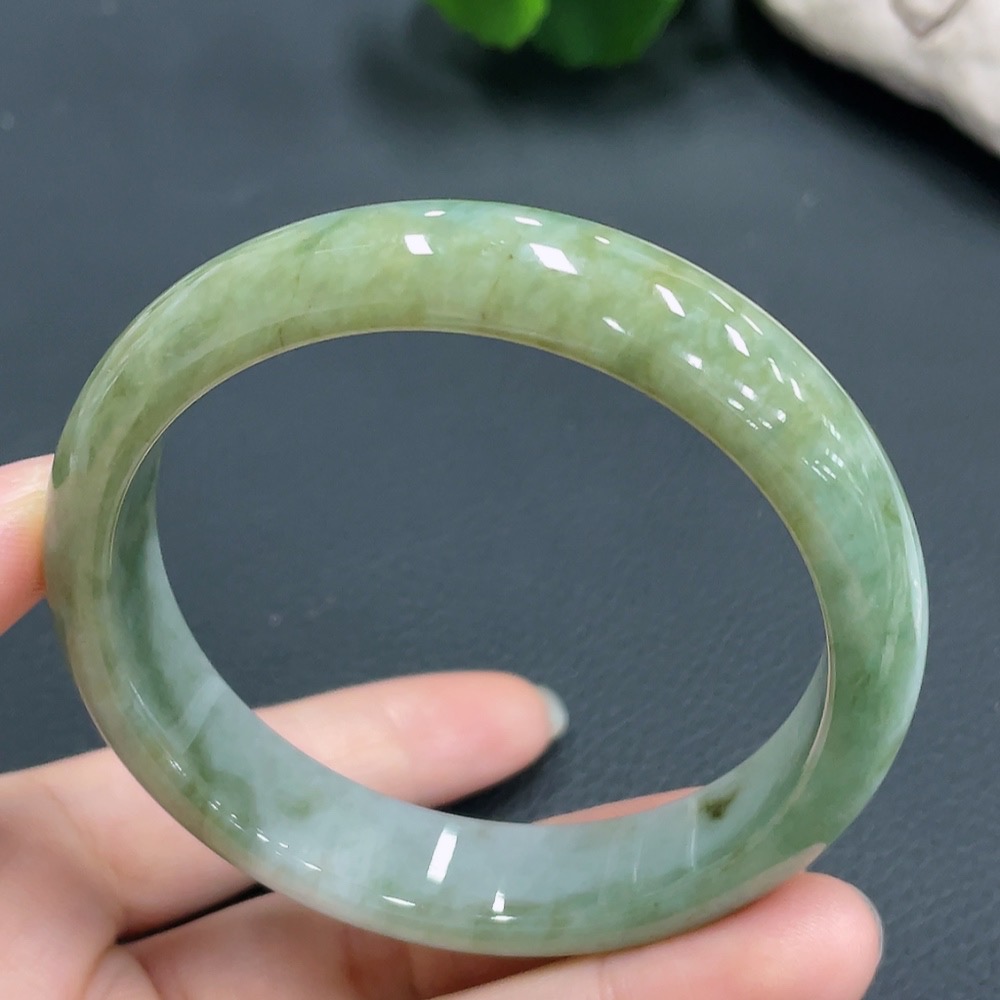 F22482090 Jadeite Bangle Size 57.8mm Total Weight 55.258g