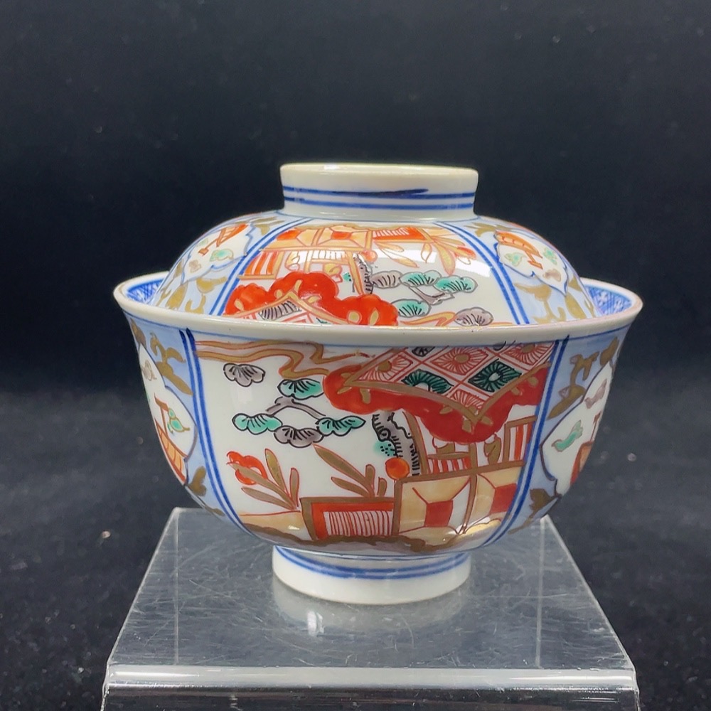 W32714812 Ceramic Undamaged Modern Painted Lidded Bowl (size as per actual item)