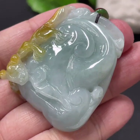 F30449362 JadeiteRuyi Pendant
