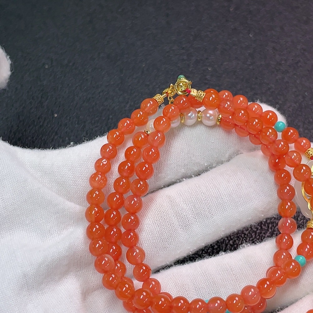 C34037882 South Red Agate Bead Necklace with Visible Organic Matter, Non-Natural Accent Stones, Paired with Pearls and Hetian Jade, Non-Gold, Total Weight Approximately 19.03g, Bead Size About 4.7mm