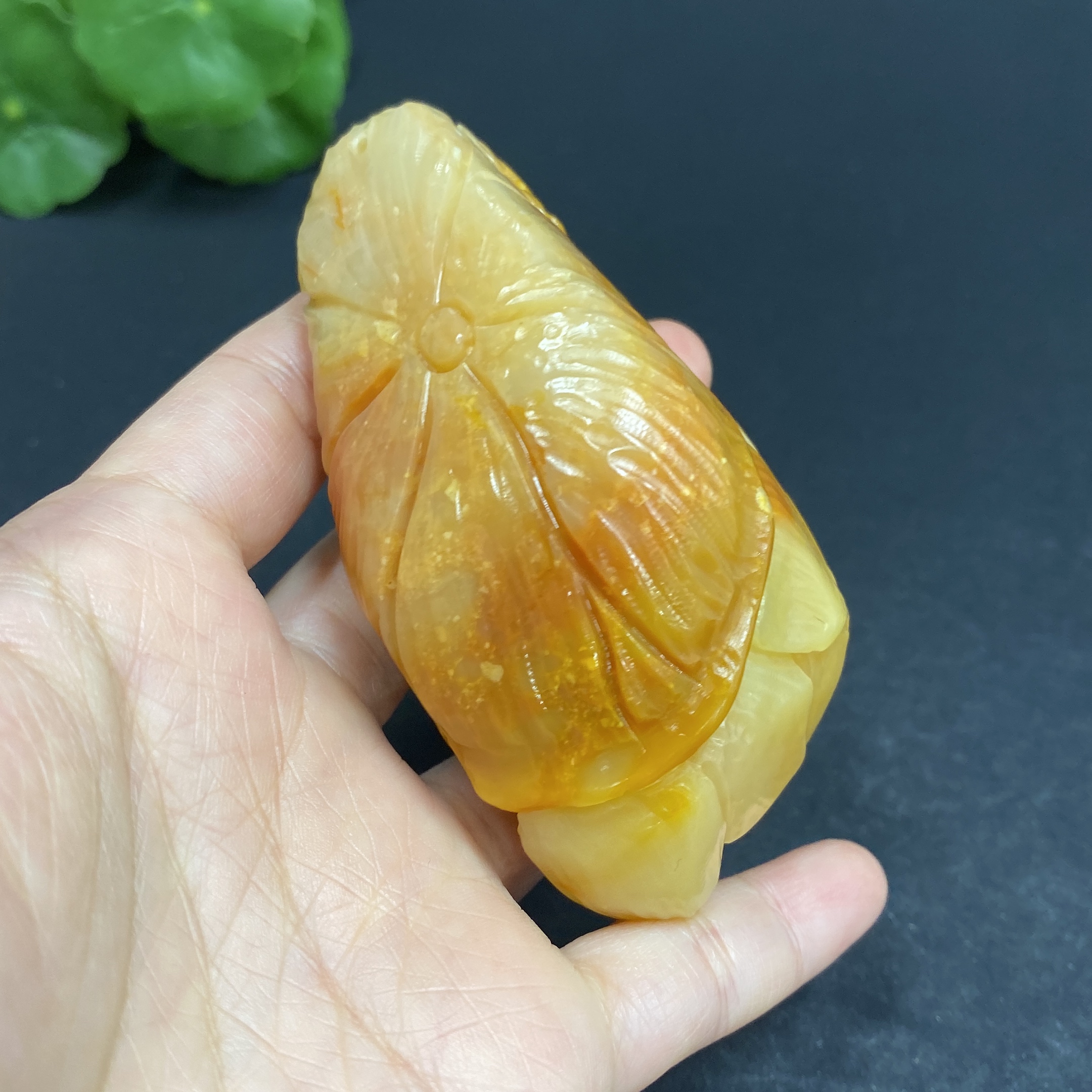 H30505426 Shoushan Stone Handheld Piece  'Flowers Blooming and Wealth Flourishing'  Total Weight Approx. 157.8g