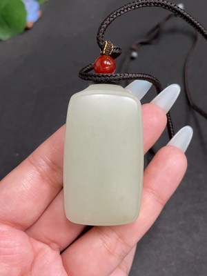 H31574383 Hetian Jade Plain Pendant
