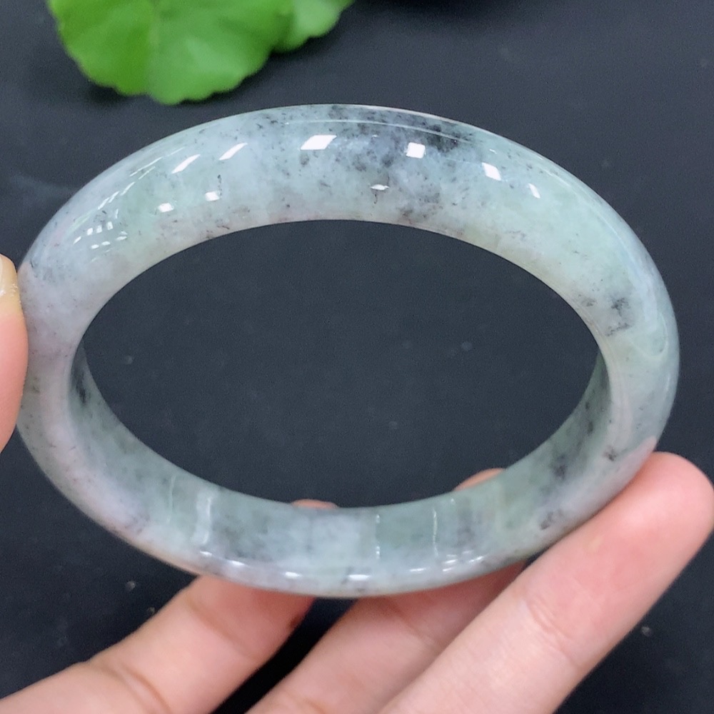 F28200902 Jadeite Regular Bangle, Inner Diameter 58.1, Total Weight Approx. 51.98g