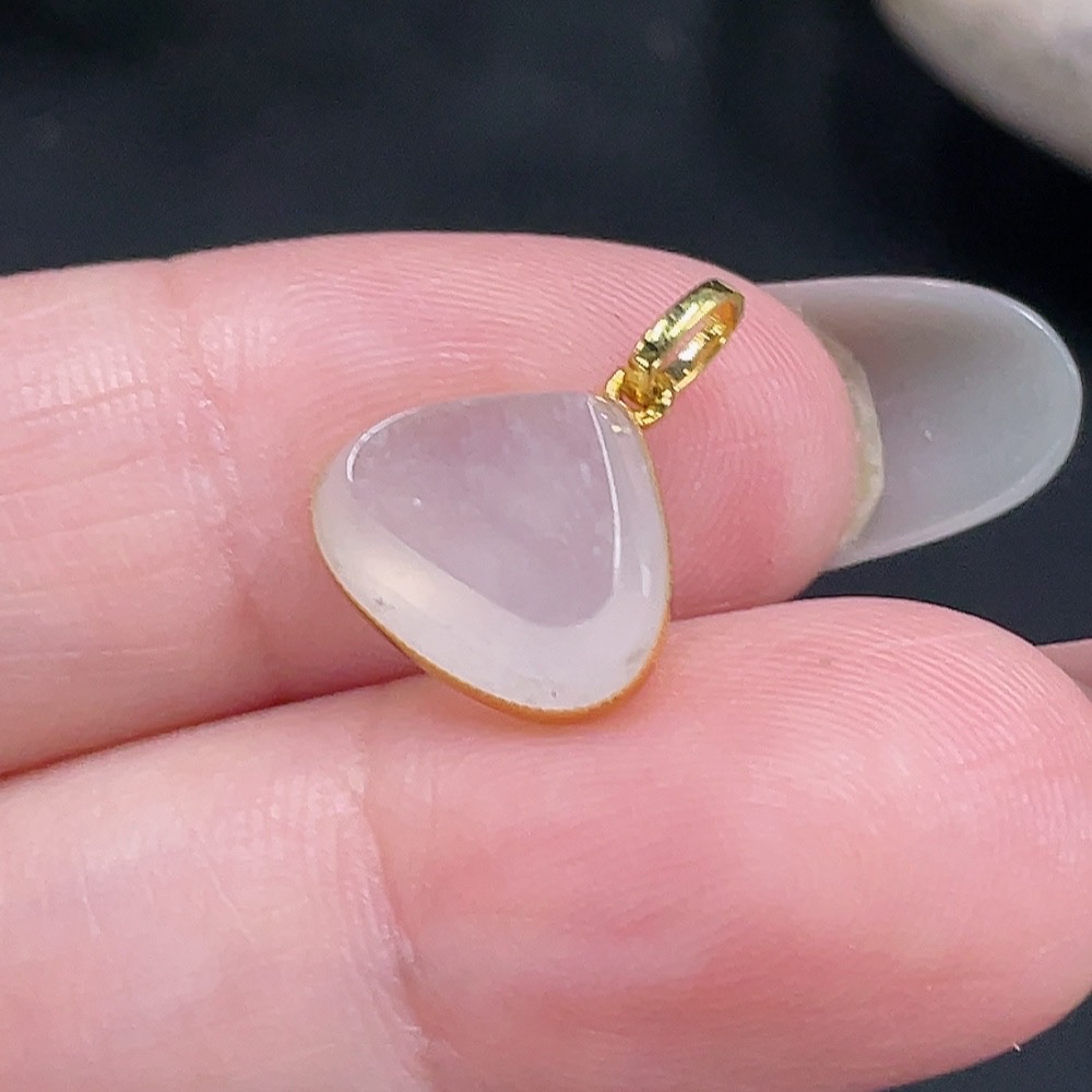 F29319714 Jadeite Inlaid Pendant 18K Total Weight Approx. 1.23g